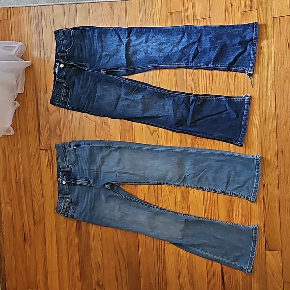 2 Pair of Jordache bootcut jeans, Size 14, one light Jean and one dark Jean